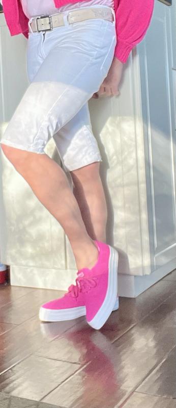 Customer photo for "Don’t Get Lost in the Crowd!"