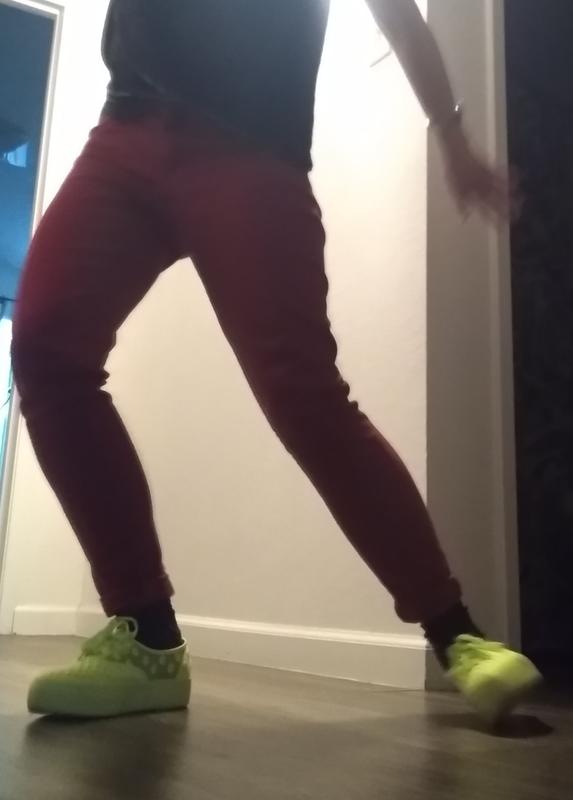 Review Thumbnail Image 1 325089894