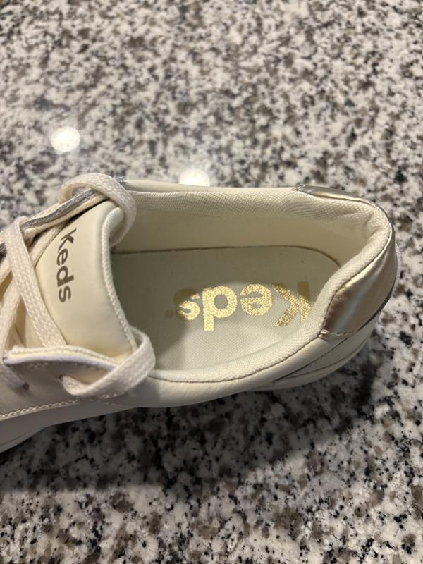 Review Thumbnail Image 3 362168136