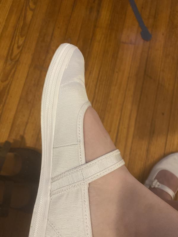 Review Thumbnail Image 0 383179136