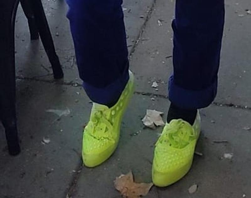 Review Thumbnail Image 0 325089894