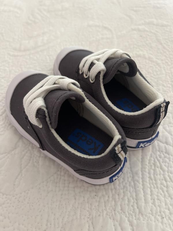 Navy Keds