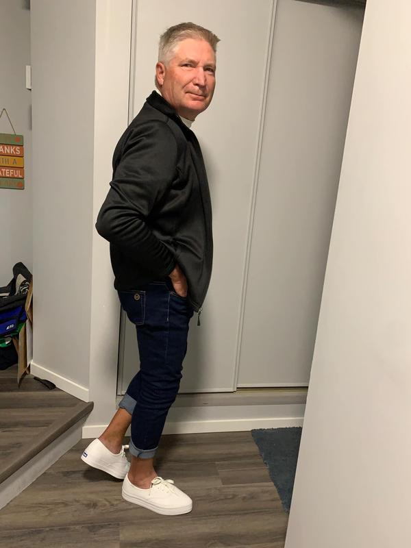 Review Thumbnail Image 3 325615979