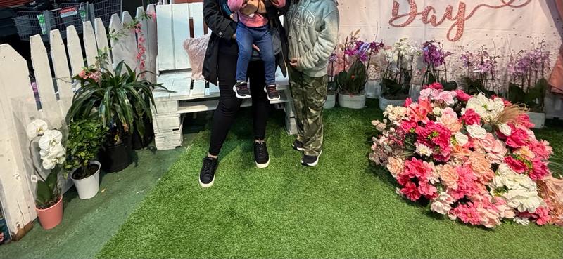 Customer photo for "Comfortable sneakers"