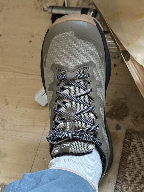 Review Thumbnail Image 1 384714376