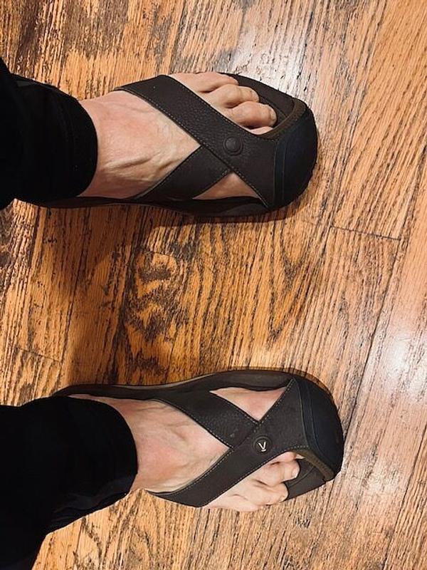 Review Thumbnail Image 0 370458651