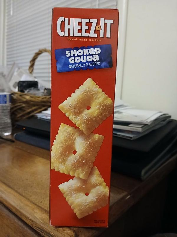 デパート 送料無料 Baked Gouda Smoked Cheez-It® Snack Cheez-It® - Crackers ダイエットドリンク