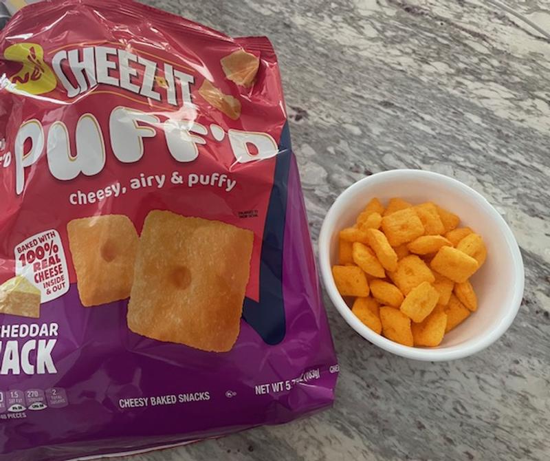 Cheez-It Puff'd Cheesy Baked Snacks Cheddar Jack, 5.75 oz