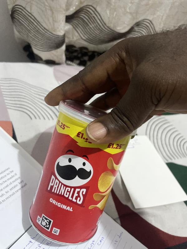 Pringles® Mingles™ Puffed Snacks, Sharp White Cheddar