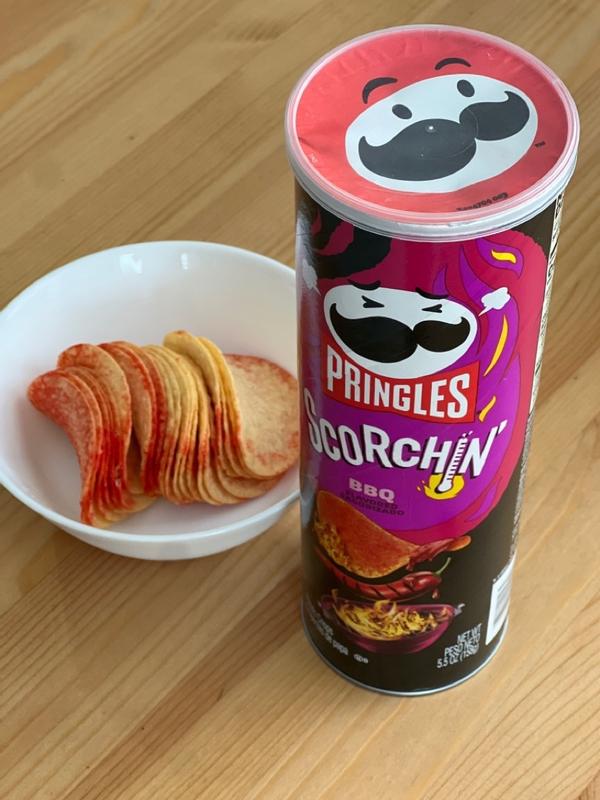 Pringles® Scorchin' Buffalo Potato Crisps Chips, 5.5 oz - Foods Co.