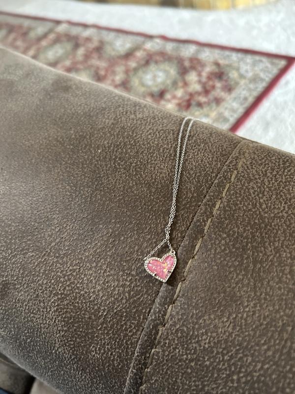 Ari Heart Silver Short Pendant Necklace in Bubblegum Pink Kyocera