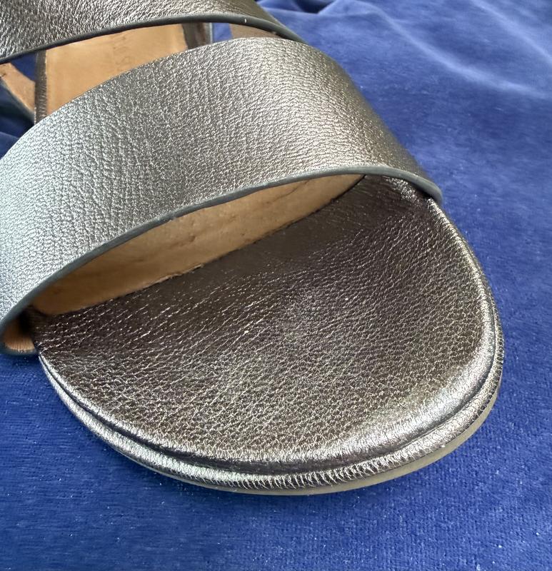 Review Thumbnail Image 1 386869303