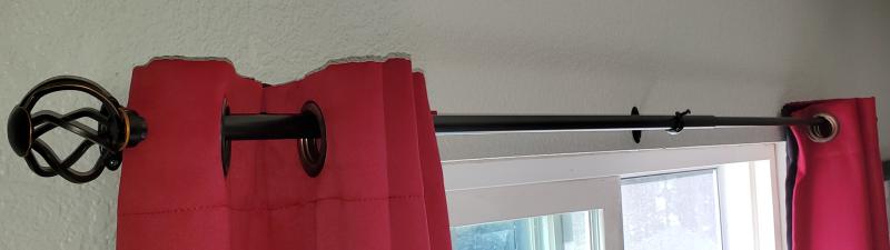 I like the curtain wrap around feature