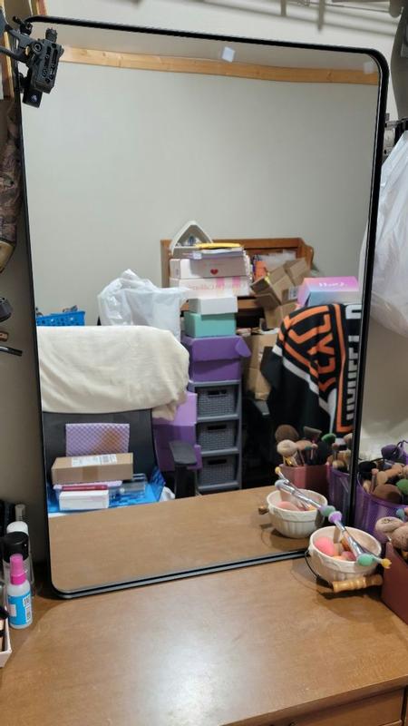 Customer carousel item 1.