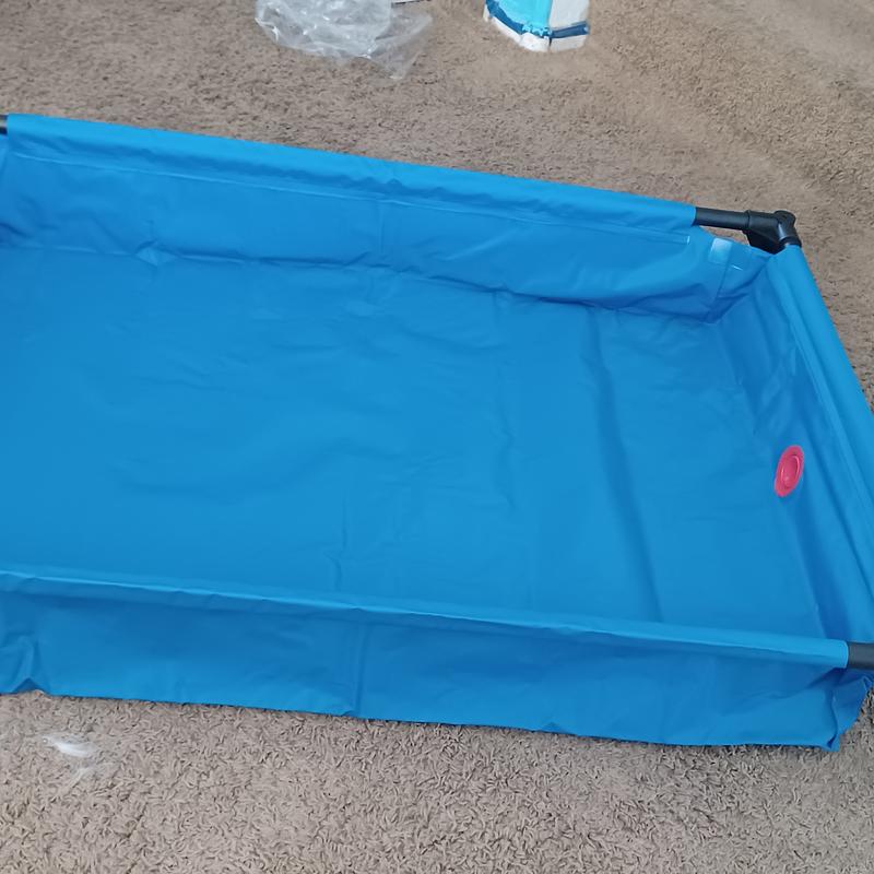 Love how accessible the drain plug is.