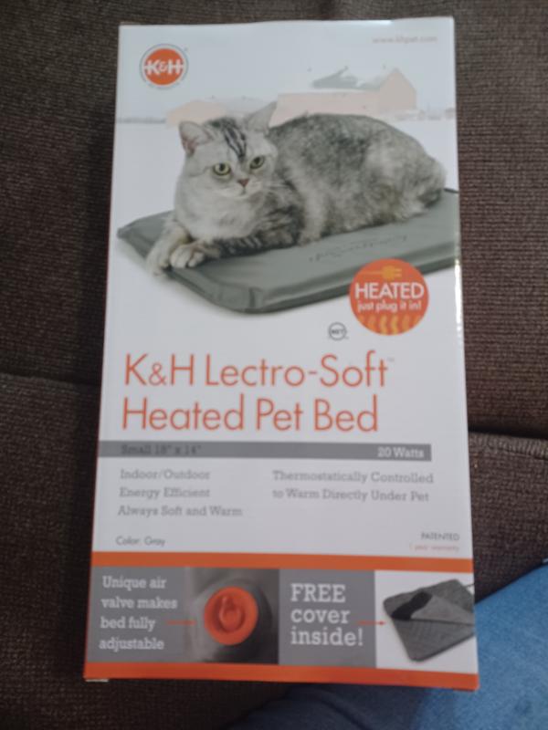 thumbnail image 2 of Courpal PB-01 Thermostatic Heated Pet Bed – 18.9" X 15" Electric Heating Pad For Cats & Dogs 2 of 5
