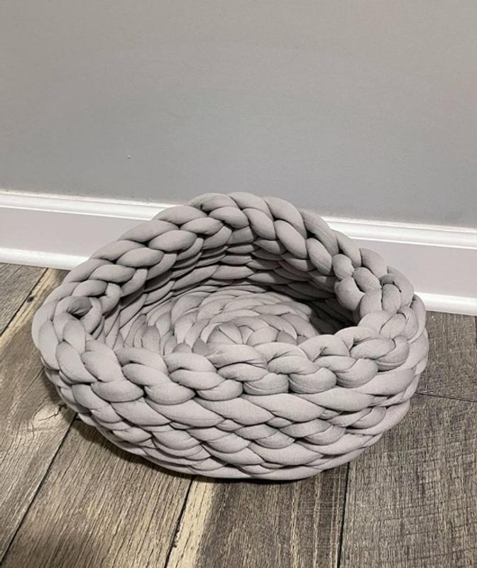 Velvet Ultrasoft popular Chunky Knit Pet Bed