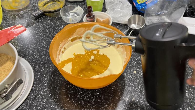 Mango cheesecake batter