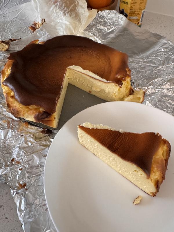 Burnt basque cheesecake, yum!