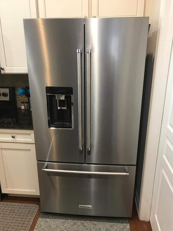 Kitchenaid 15 Automatic Ice Maker With Clear Ice Technology Self Cleaning Cycle In Printshield Finish Stainless Steel