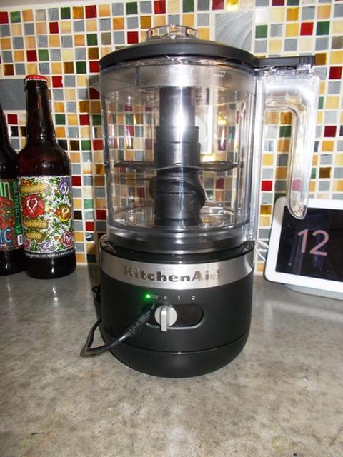 Best Buy: KitchenAid 5 Cup Cordless Rechargeable Chopper Matte Charcoal  Gray KFCB519DG