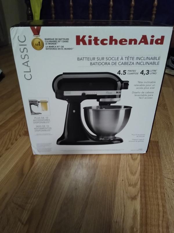 KitchenAid 4.5qt Stand Mixer (parts only) for Sale in Wellington, FL