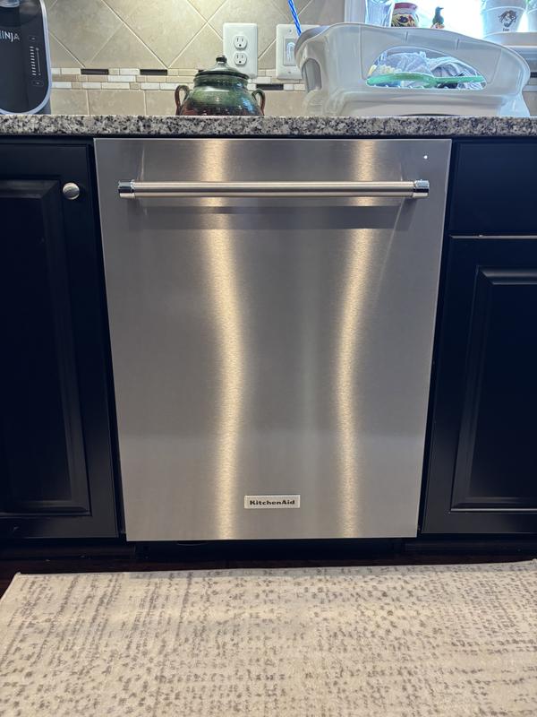 360° Max Jets™ Third Rack Dishwasher with Stainless Steel