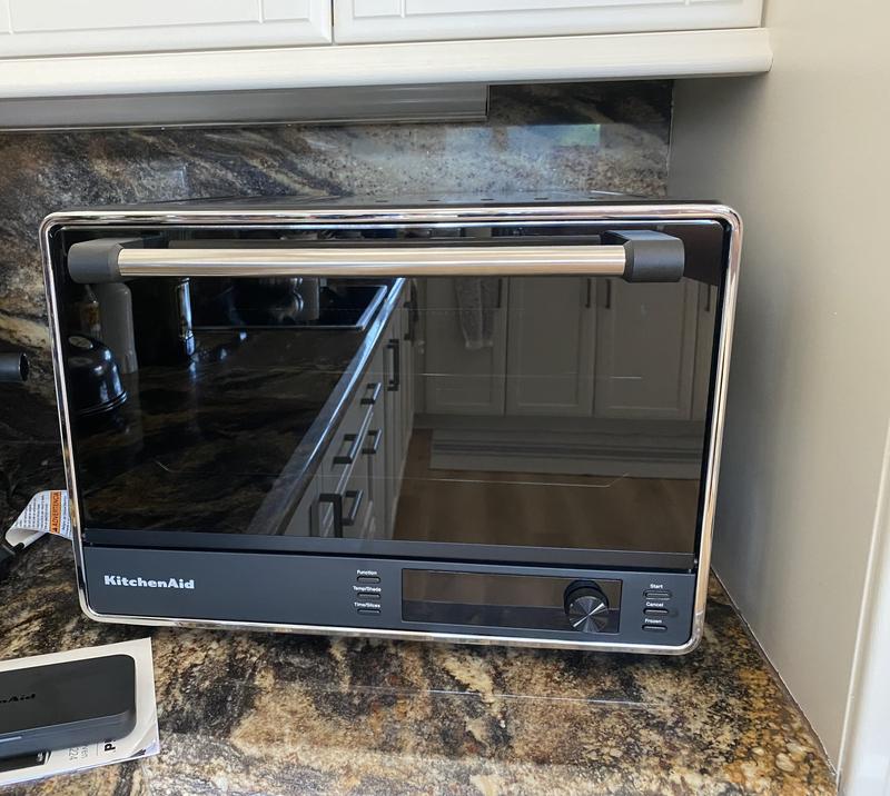 KitchenAid (KCO255BM) Dual Convection Countertop Toaster Oven