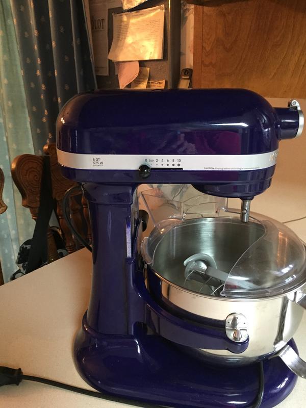 KitchenAid® Professional 600™ Series 6 qt. Bowl Lift Stand Mixer Bed