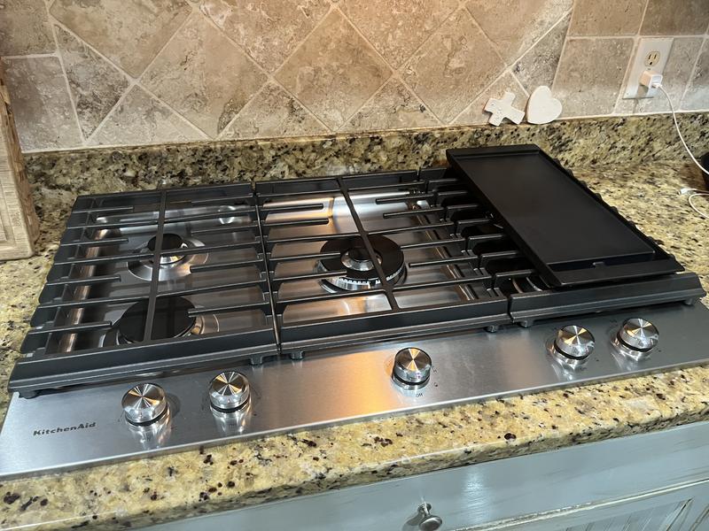 Kitchenaid 36 5-Burner Gas Cooktop with Griddle STAINLESS STEEL KCGS956ESS