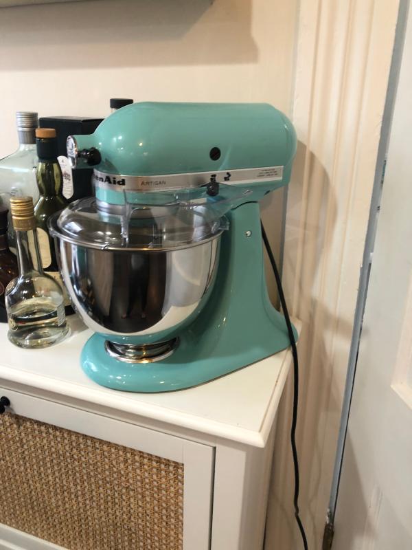 Aqua Sky Artisan Series 5 Quart Tilt Head Stand Mixer Ksm150psaq