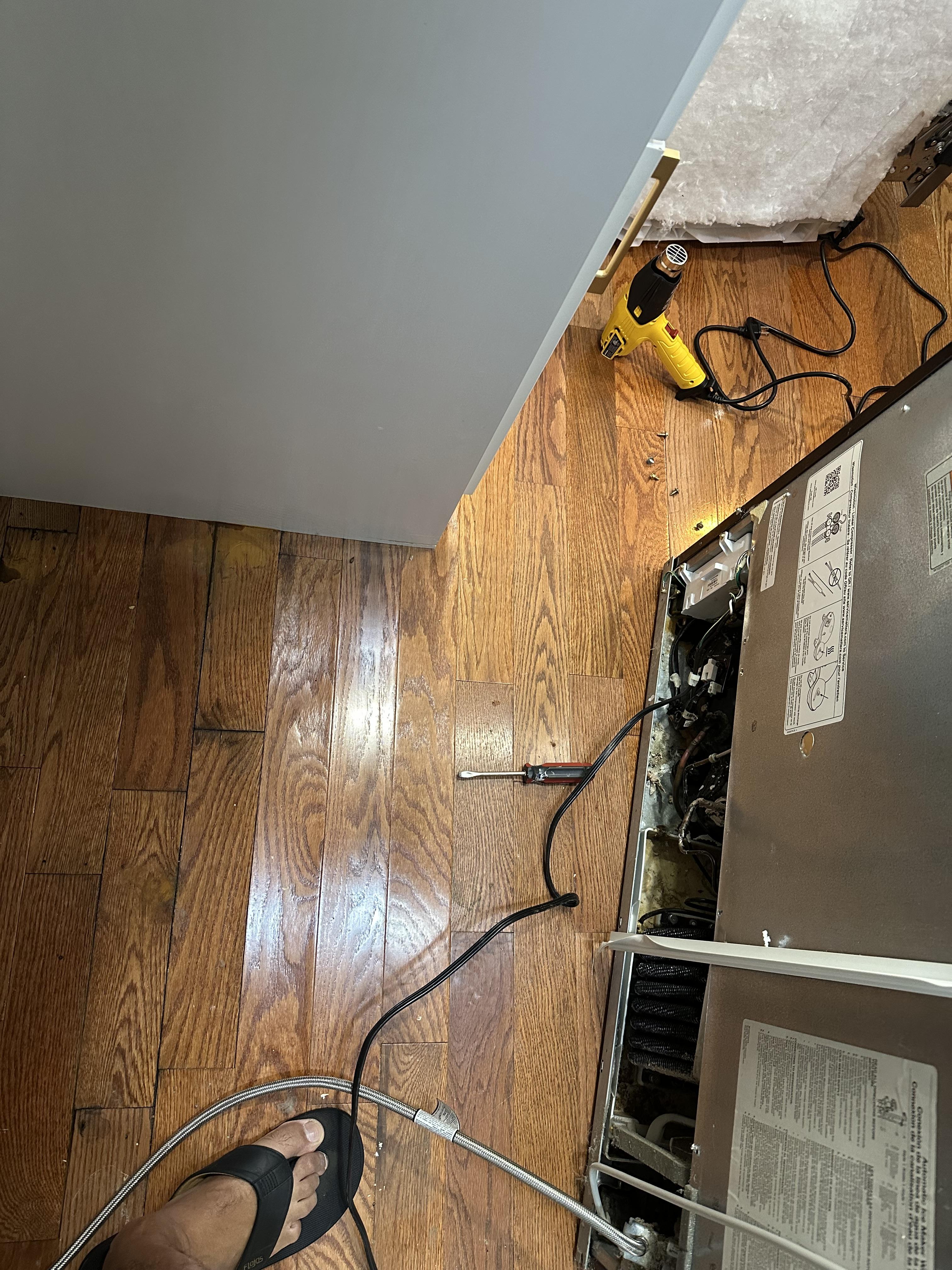 Image 2 of 6