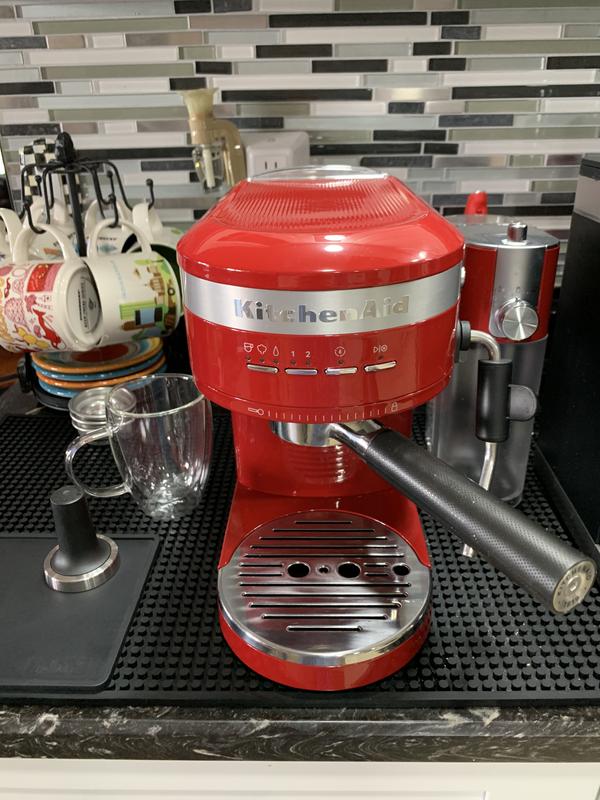 Best Buy: KitchenAid Burr Coffee Grinder Empire Red KCG8433ER