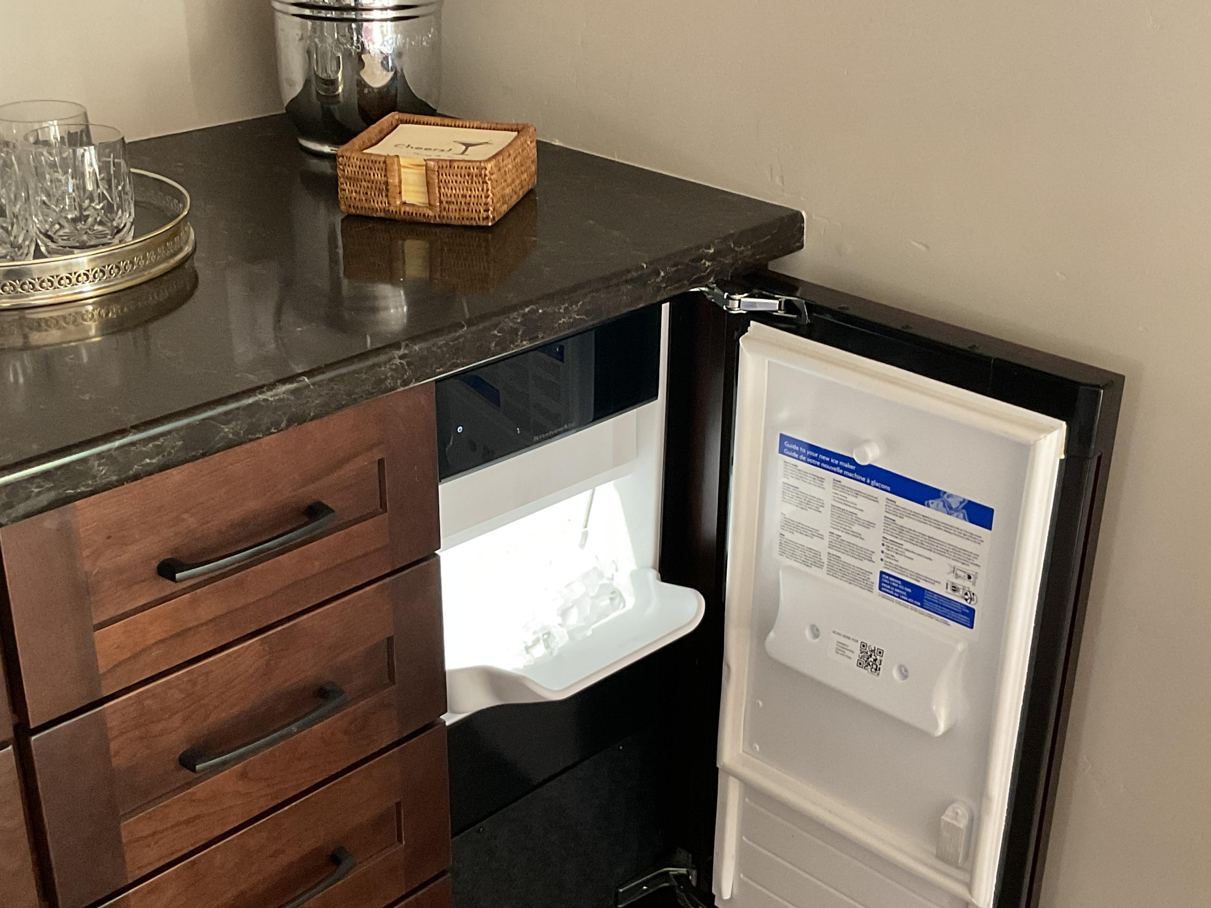 Image 2 of 2