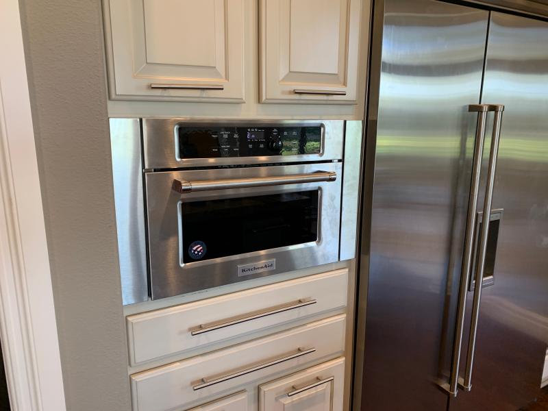 Stainless Steel 24 Built In Microwave Oven With 1000 Watt Cooking