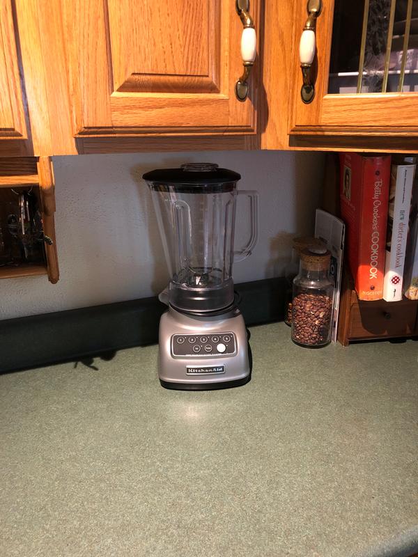 Blender, Red, KitchenAid Model KSB560ER0 for Sale in Hollywood, CA