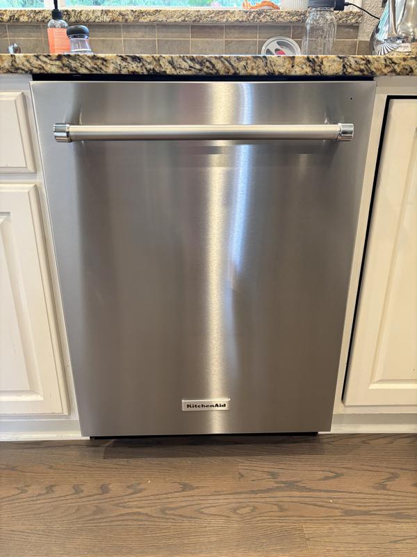 KitchenAid 360 MAX JETS 24-in Top Control Built-In