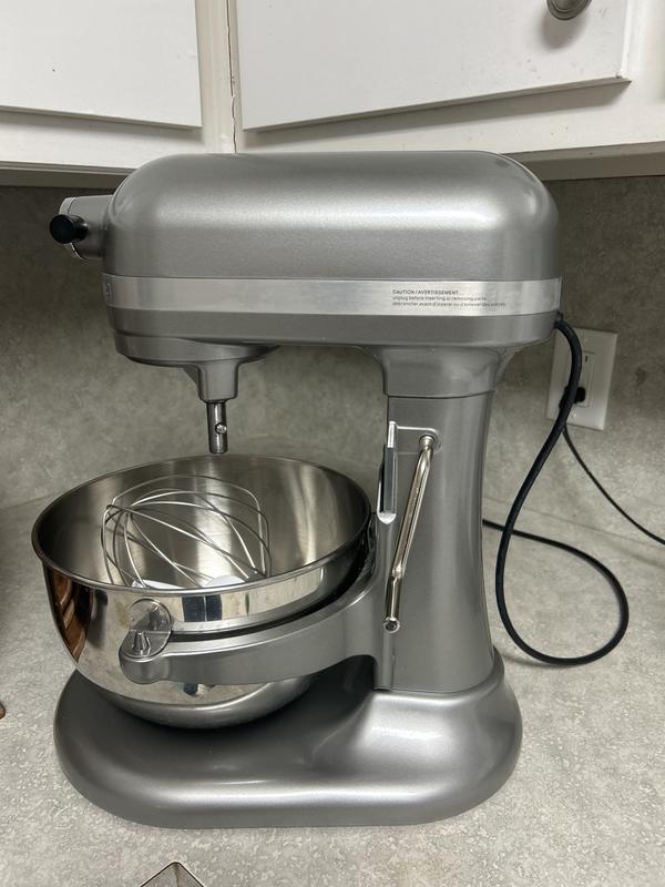 KITCHENAID PROFESSIONAL 5 PLUS SERIES 5 QUART BOWL-LIFT STAND MIXER for  Sale in Phoenix, AZ - OfferUp