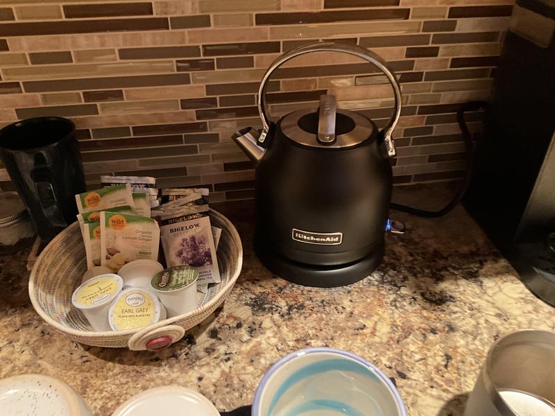 Earl Stainless Steel Electric Kettle