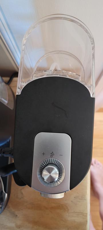 Top view/foaminess adjuster