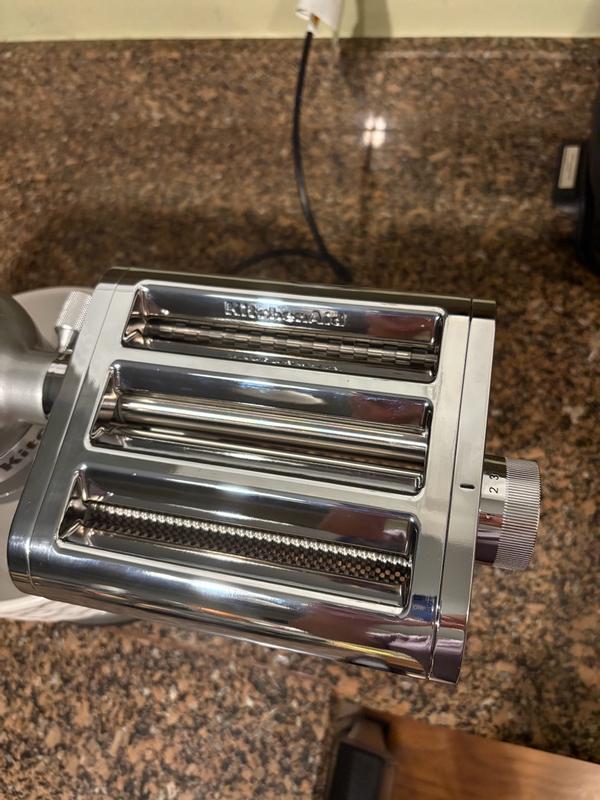 Customer carousel item 6.