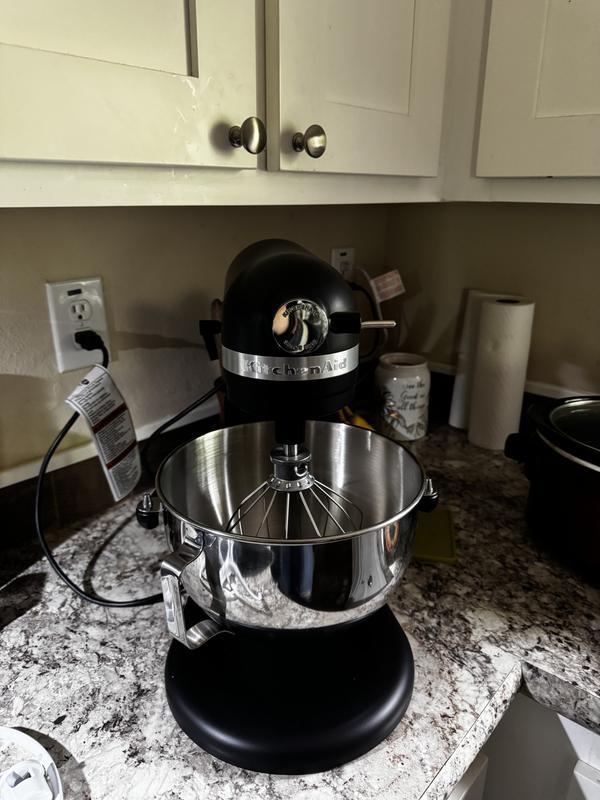 Refurbished 5.5 Quart Bowl-Lift Stand Mixer - Contour Silver
