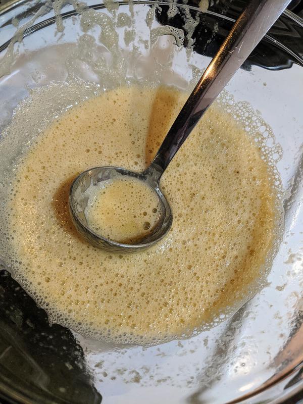 No lumps in banana/egg pancake batter