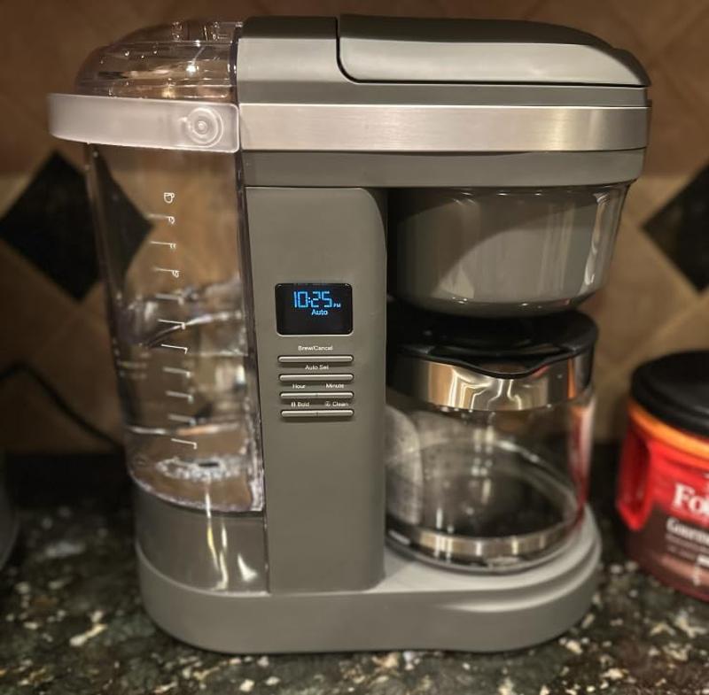 How Do You Clean a Kitchenaid Coffee Maker 