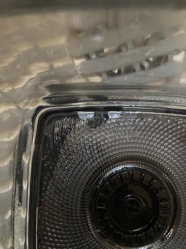 Coffee leaking under glass base