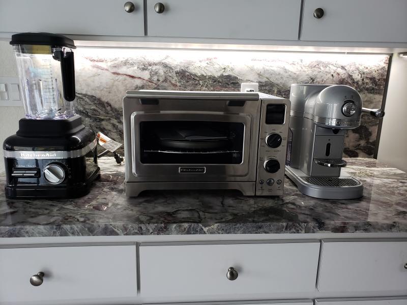 KitchenAid 4-Slice Silver Convection Toaster Oven Automatic Shut