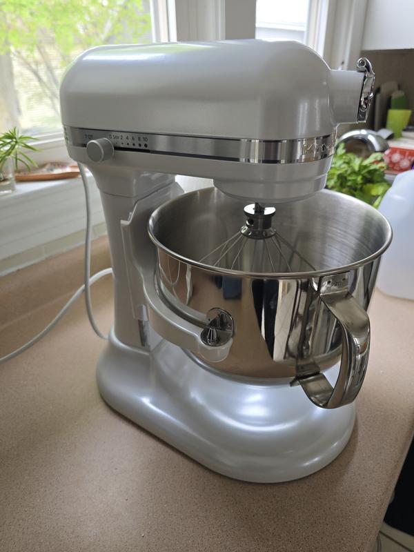 KitchenAid シルバー KitchenAid Commercial Mixer 8-Quart | Contour Silver