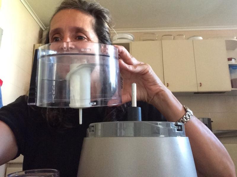 It's great that the spiral stainless doesn't fall when I serve that I pured, VERY GOOD.