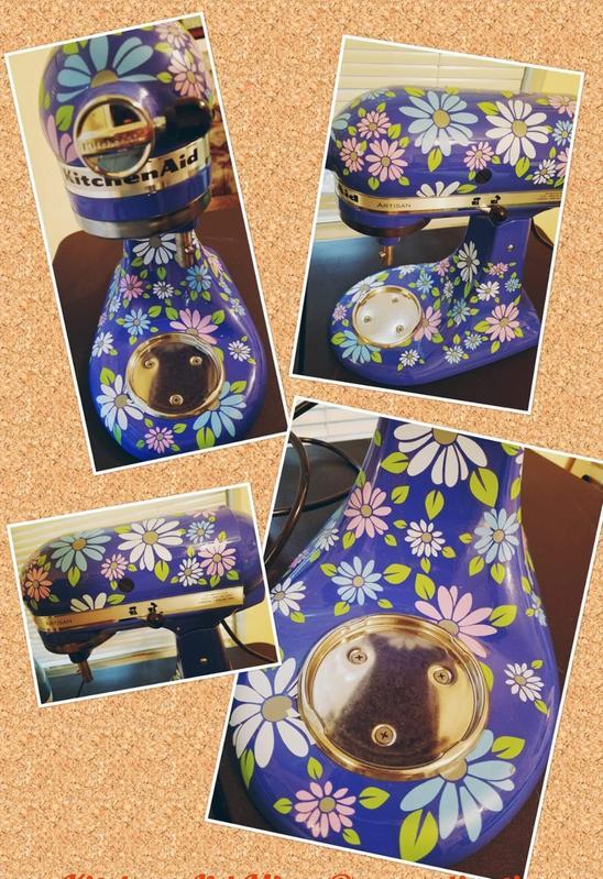 My personalized KitchenAid 5qt. mixer♡