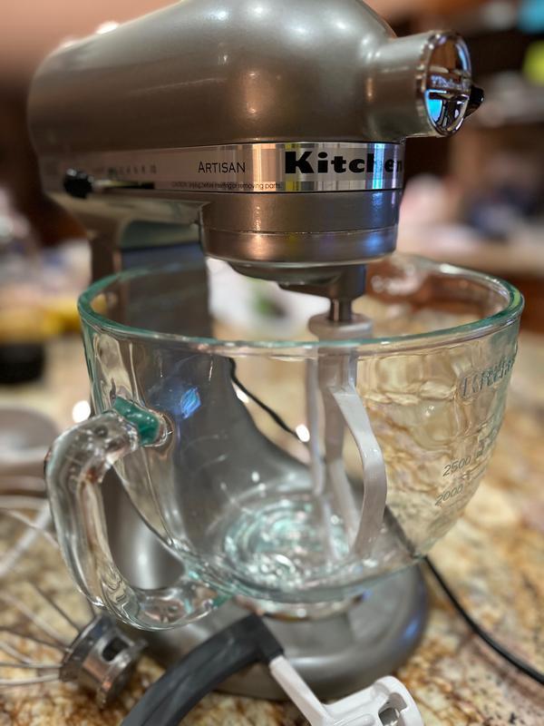 Value Bundle Artisan® Series 5 Quart Tilt-Head Stand Mixer